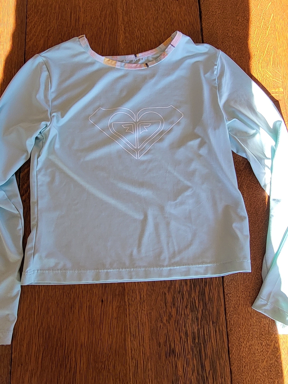 Roxy Girl Light Blue Long Sleeve Rash Guard Size S 7/8
